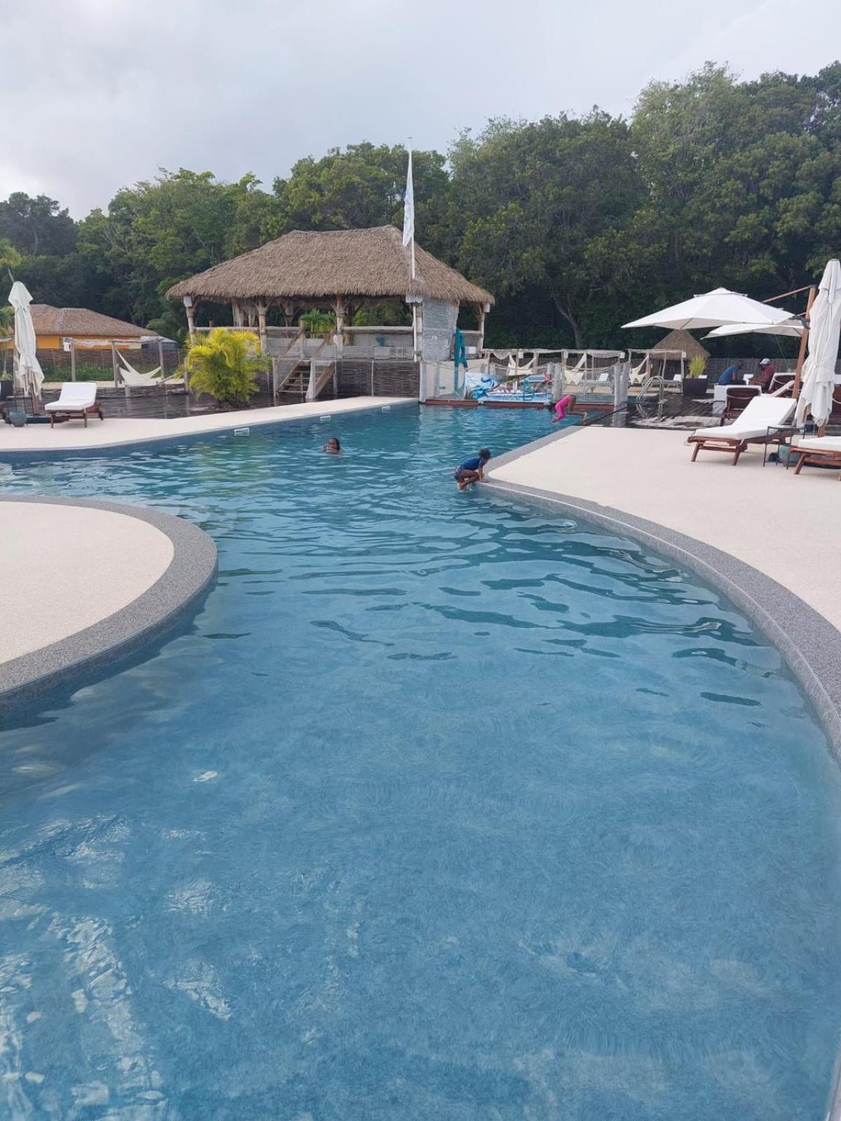Manbana 320 Residence Kawann Grand-Bourg  Luaran gambar